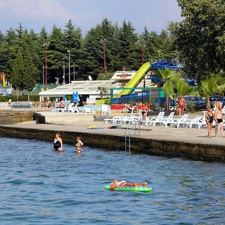 With Parking Space - 6923 Apartamento