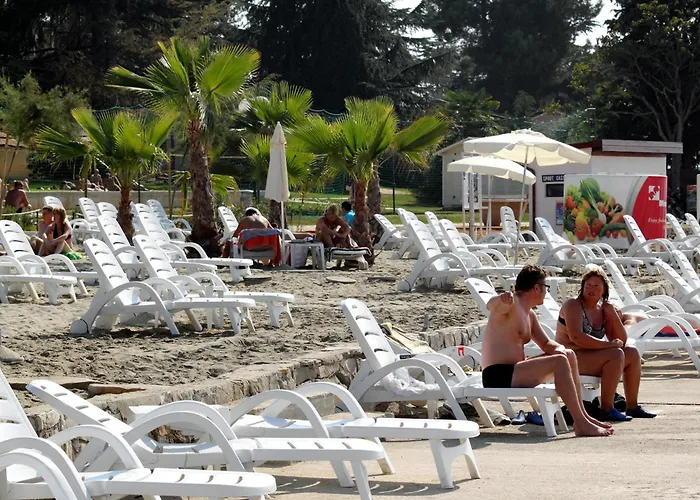 Apartamento With Parking Space - 6923 *